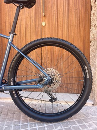 Bicicleta de Montaña GIANT XTC L 29 2025