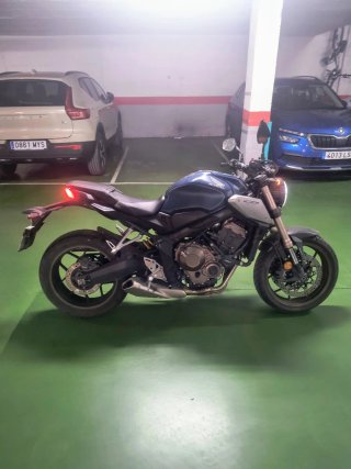 Honda CB 650R Azul - Pocos Kms