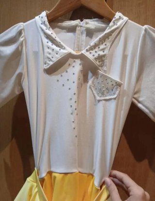 Maillot patinaje talla 10-12