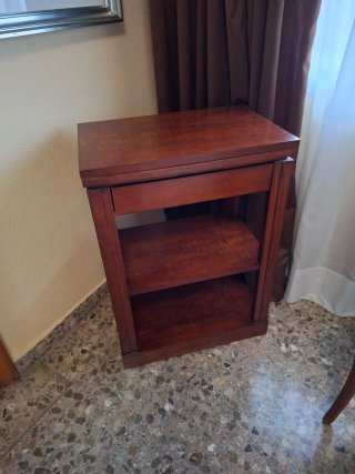 Mueble auxiliar madera maciza
