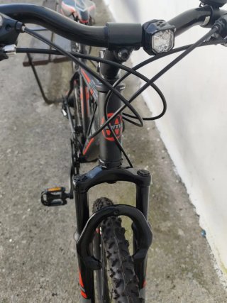 Bicicleta MTB Moma 26 pulgadas