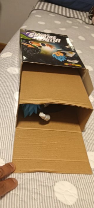 Figura Dragon Ball Z Vegeta Super Saiyan Azul
