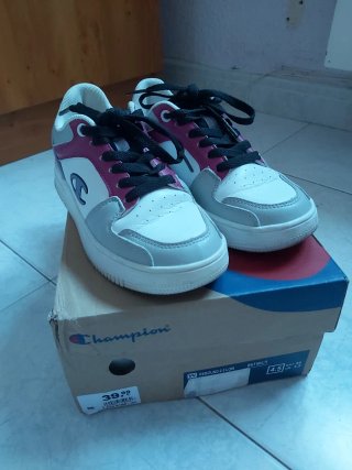 Zapatillas Champion Talla 36.