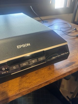 Epson Perfection V600 Photo Scanner