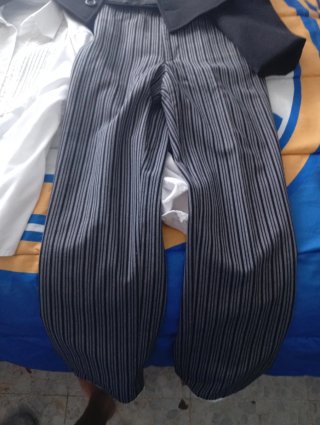 Traje corto niño negro