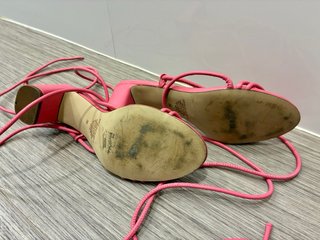 Sandalias H&M rosas tiras largas tacón ancho 39