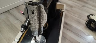 Máquina de coser Alfa clásica