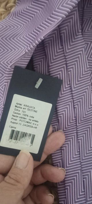 Corbata de seda púrpura y blanca