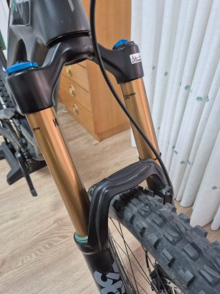 YT Capra 27.5 Bicicleta Montaña