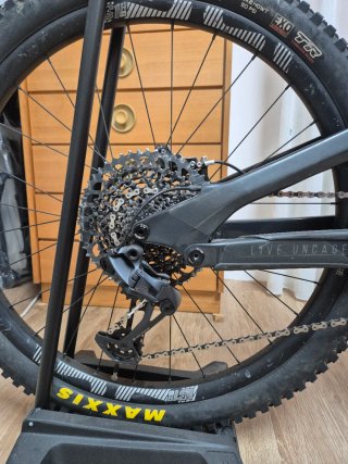 YT Capra 27.5 Bicicleta Montaña