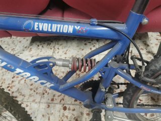 Bicicleta Iron Track Evolution Y 24