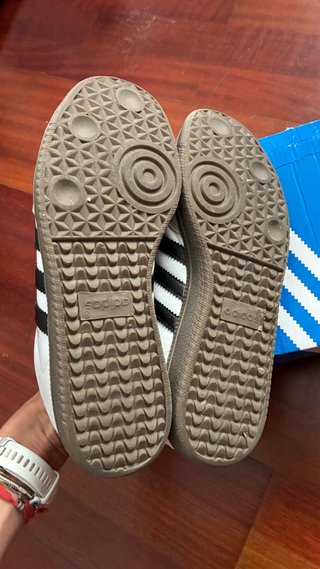 Zapatillas Adidas Samba Blancas y Beige