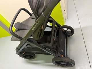 Passeggino Inglesina Aptica XT Verde