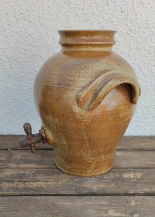 Vasija/ Vinagrera  Antigua Francesa, con grifo