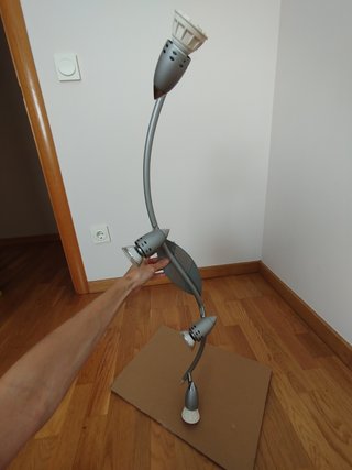 Lámpara moderna- minimalista LED plateada