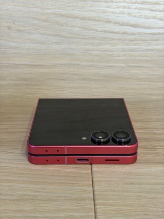 Samsung Galaxy Z Flip 7 | 100% Batería