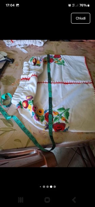 Gonna vintage ricamata