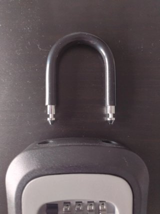 Caja de seguridad con candado
