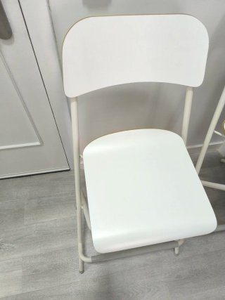 2 Taburete alto plegable Ikea blanco