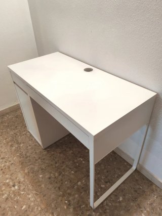 Scrivania Ikea MICKE Bianca