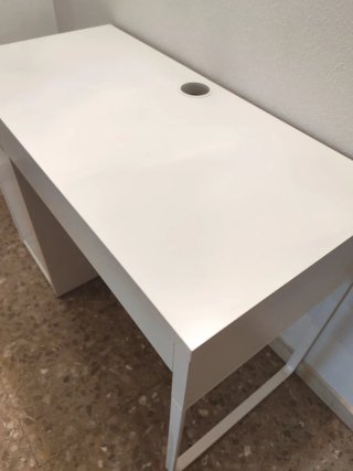 Scrivania Ikea MICKE Bianca