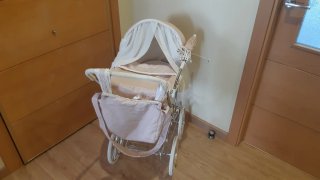 Carro de muñecas reborn Arias.