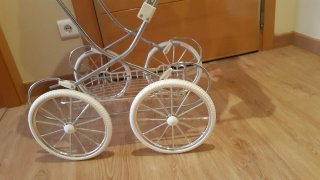 Carro de muñecas reborn Arias.