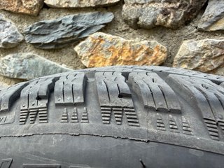 Neumáticos Invierno 225/55 R18 102V