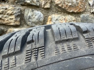 Neumáticos Invierno 225/55 R18 102V