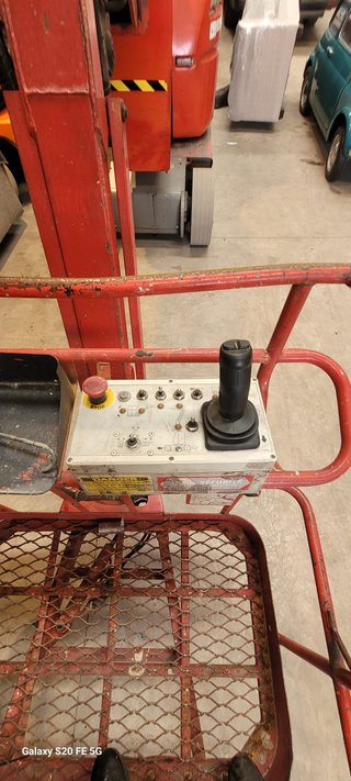 Plataforma Elevadora Manitou 120 AETJ Eléctrica