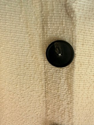 Vestido blanco tirantes botones negros
