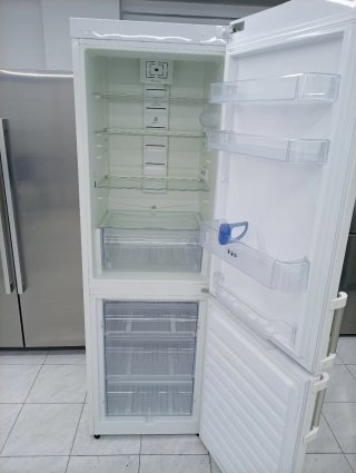 NEVERA MARCA Whirlpool 1.89+60 cm