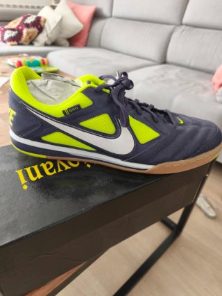 Nike Gato Futbol Sala Talla 42
