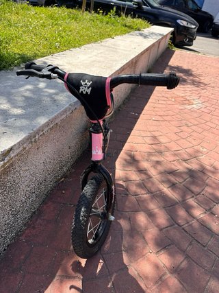 Bici de aprendizaje rosa