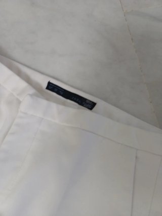 LOTE 2 Pantalones Pirata Vestir Zara Blanco