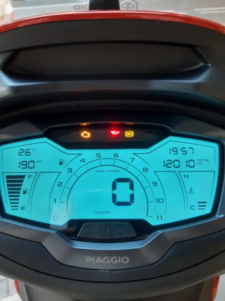 Piaggio Beverly 400 S Naranja