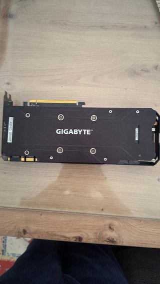 Tarjeta Gráfica Gigabyte GTX 1070 Ti