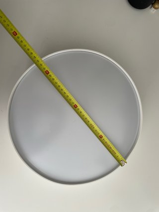 Lámpara LED moderna