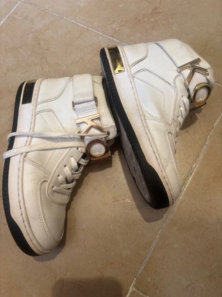 Zapatillas Michael Kors Blancas y Doradas