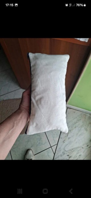 Pochette artigianale ricamata a mano