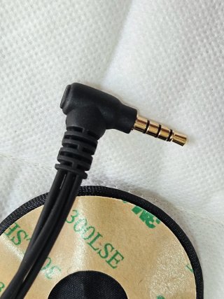 Micrófono y altavoces intercomunicador casco moto
