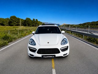 PORSCHE CAYENNE TURBO 4.8 V8 Tiptronic S 500cv.