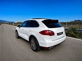 PORSCHE CAYENNE TURBO 4.8 V8 Tiptronic S 500cv.