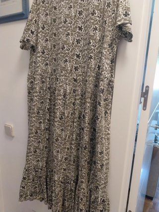 Vestido midi estampado floral