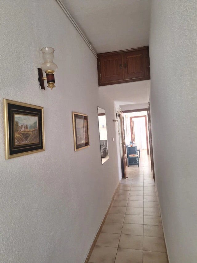 Alquilo piso en arguelles - Imagen 2