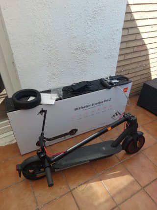 Xiaomi Mi Electric Scooter Pro 2