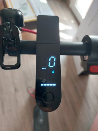 Xiaomi Mi Electric Scooter Pro 2