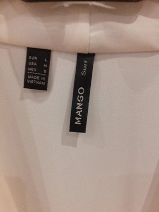 Mono blanco elegante