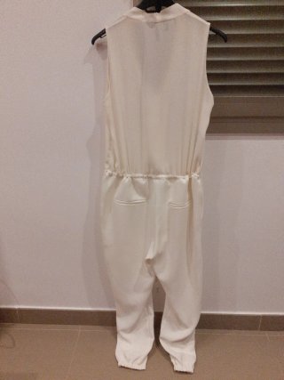 Mono blanco elegante