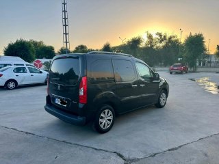 Peugeot Partner 2012